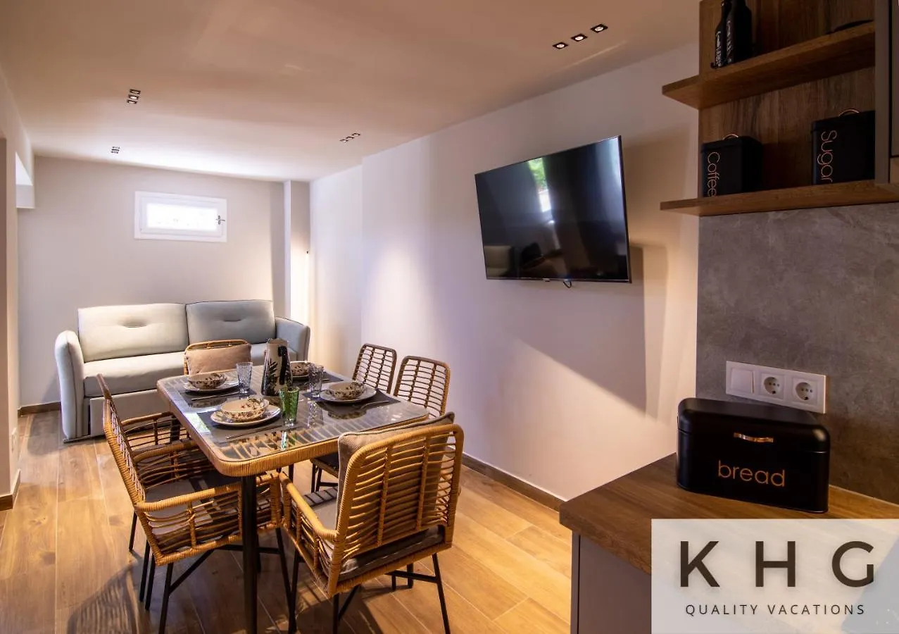 Apartment Seaside Ground Floor Elegant Suite In Fiskardo! 20 Steps From Zavalata Beach! Greece