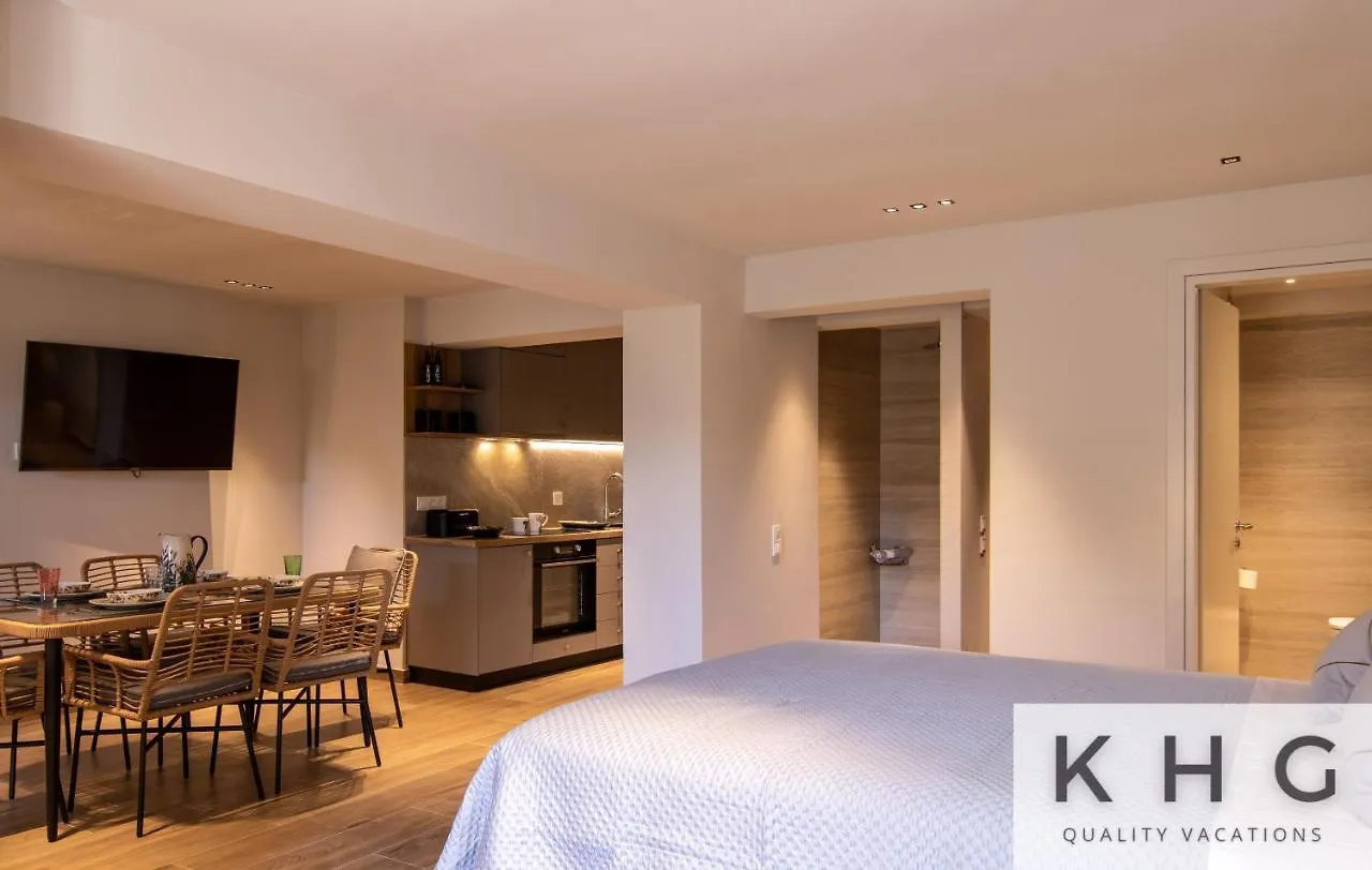 Seaside Ground Floor Elegant Suite In Fiskardo! 20 Steps From Zavalata Beach! 0*, Fiskardo
